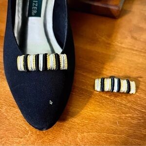 Black and Gold Women Shoe clips